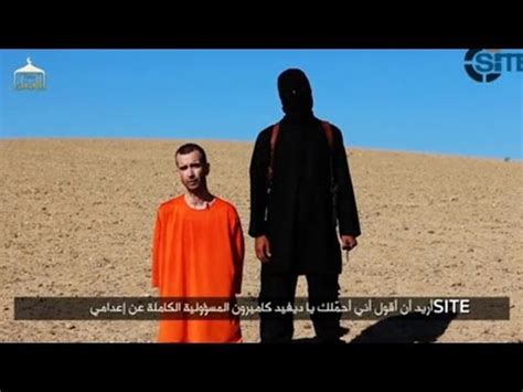 GRAPHIC CONTENT Islamic State video purports to show .
